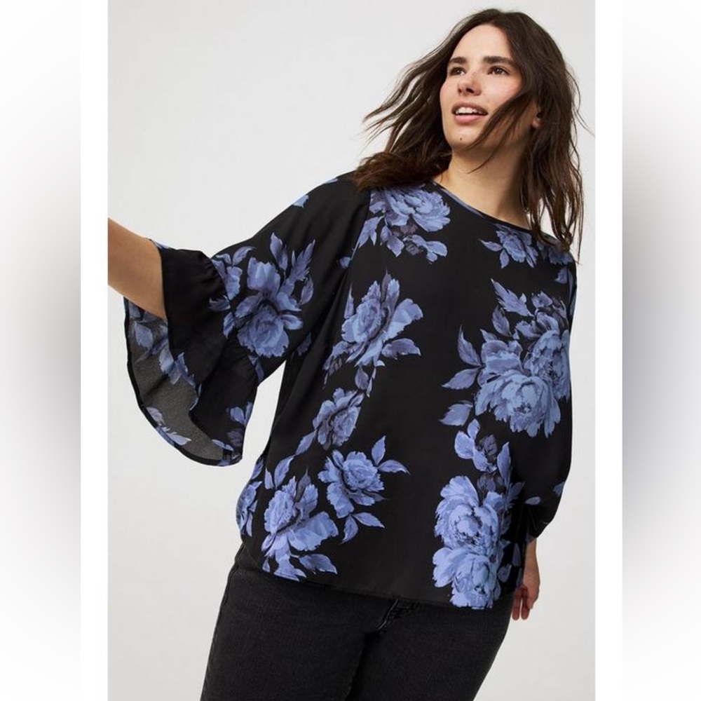NWOT Torrid Georgette Ruffle Top